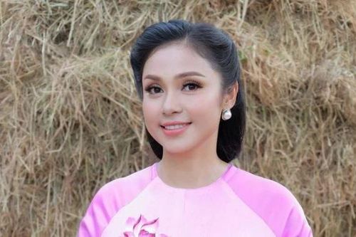 'Người đẹp Tây Đô' Việt Trinh hiếm hoi lên tiếng về đời tư