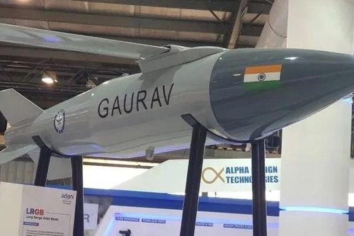 Bom lượn tầm xa nặng 1.000 kg cho tiêm kích Su-30MKI được hoàn thành