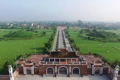 Thành lập Hội đồng thẩm định Quy hoạch khu lăng mộ và đền thờ các vua triều Trần