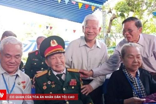 Họp mặt truyền thống 50 năm tự hào sáng mãi ngọn lửa thanh niên