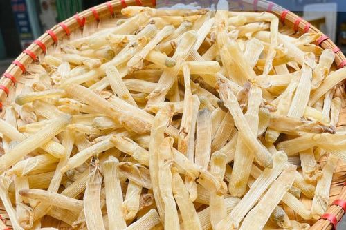 4 đặc sản 'trời cho' ở Quảng Ninh nhìn đáng sợ, khách vẫn lùng mua