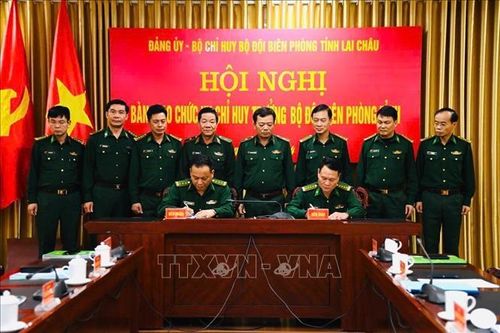 Bàn giao nhiệm vụ Chỉ huy trưởng Bộ đội Biên phòng tỉnh Lai Châu