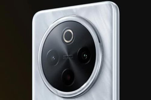 Smartphone 'nồi đồng cối đá', chip Snapdragon 7s Gen 3, pin 7.300mAh, giá từ 6,59 triệu đồng