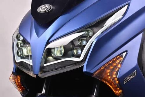 Xe tay ga 250cc, 'chất' hơn Hondsa SH, giá hơn 103 triệu đồng