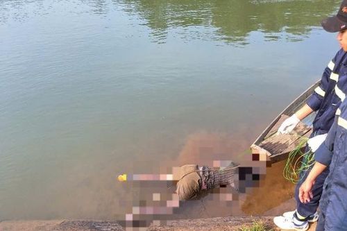 Tìm thân nhân thi thể nam giới nổi trên sông Đồng Nai