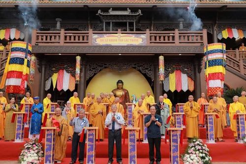 Bình Định: Trang nghiêm Lễ khánh tán lạc thành tổ đình Sắc tứ Thiên Bình