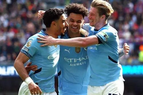 Man City thắng '5 sao', Arsenal gây thất vọng lớn