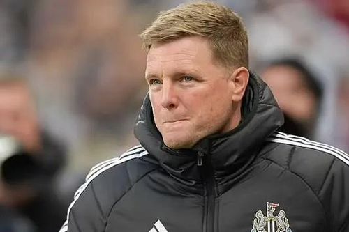 Newcastle đấu Man United mà không có HLV Eddie Howe