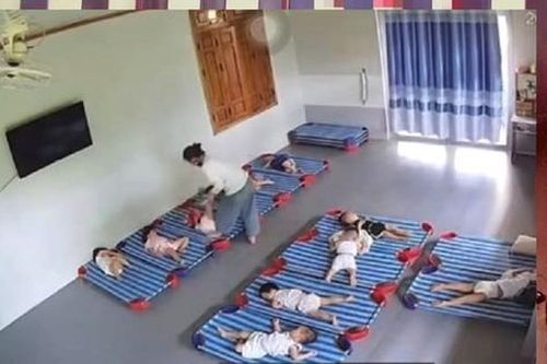 Bạo hành, xâm hại trẻ em... Cần xử lý nghiêm!