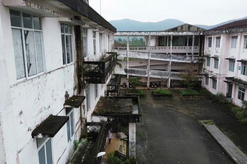 Hoang lạnh bệnh viện trăm tỷ ở Huế 'tụt hạng' do hoạt động kém hiệu quả