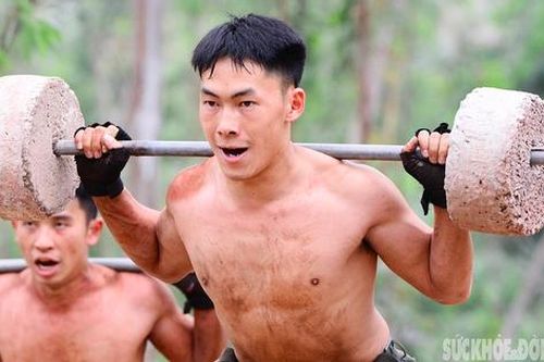 Nơi tôi luyện những chiến sĩ chống khủng bố 'mình đồng, da sắt'