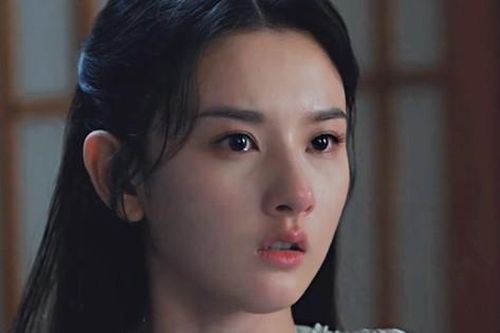 Nữ chính Vô Ưu Độ làm gì mà bị gọi là 'mỹ nữ sa ngã', khiến phim phải xếp kho?