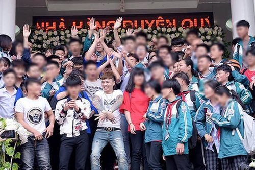 Chế tài đủ mạnh để làm sạch không gian mạng