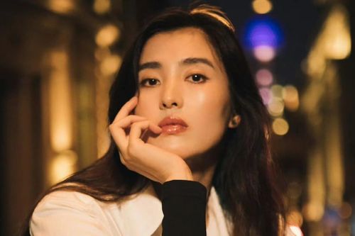 Cựu thủ môn tuyển nữ Trung Quốc đóng phim của Châu Tinh Trì