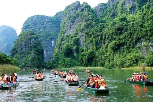 Hướng đến phát triển du lịch xanh bền vững