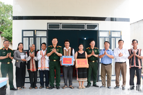 Đoàn Kinh tế - Quốc phòng 78: Xóa nhà tạm, nhà dột nát để an cư người dân khu vực biên giới