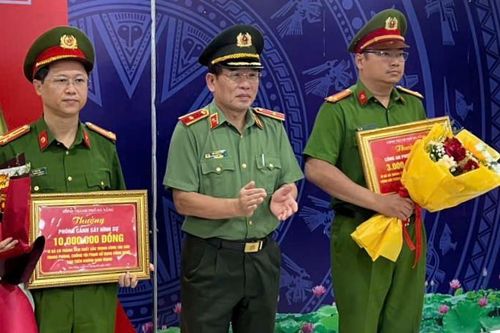 Phá đường dây tội phạm liên tỉnh, Cảnh sát hình sự Đà Nẵng được khen thưởng 10 triệu đồng