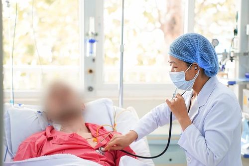 Nguy hiểm khi chơi thể thao quá sức