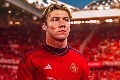 Man United bán Hojlund giá 'khủng'