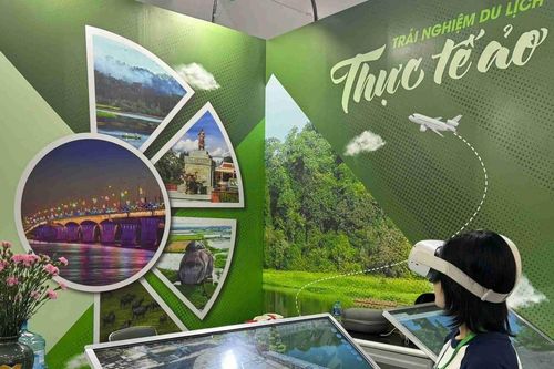 Chuyển đổi số - chìa khóa giúp du lịch Việt Nam cất cánh