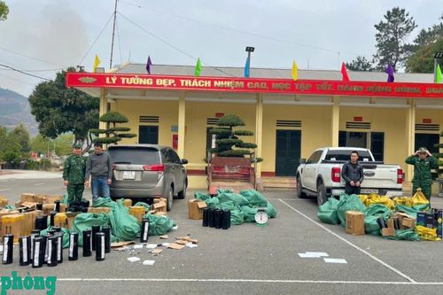 Bắt vụ vận chuyển khí cười số lượng lớn