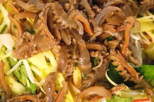 Đặc sản xấu lạ ở vùng biển Việt Nam, khách nhìn sợ, ăn rồi khen ngon