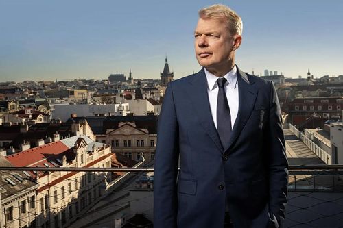 Thuế quan của ông Donald Trump làm cho một tỷ phú càng giàu hơn