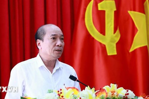 Phó Bí thư Tỉnh ủy, Chủ tịch UBND tỉnh Đắk Lắk nghỉ hưu trước tuổi