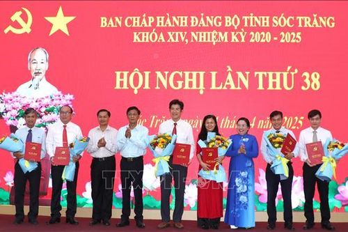 Các địa phương tiếp tục sắp xếp nhân sự, ổn định công tác tổ chức