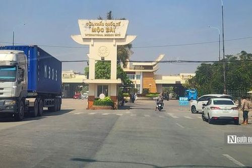 Nỗ lực giữ vững an ninh nơi 'điểm nóng' tội phạm xuất nhập cảnh trái phép và ma túy