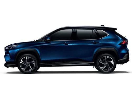'Soi' Toyota Yaris Cross HEV 2025 vừa trình làng, giá gần 600 triệu đồng, so kè cùng Mitsubishi Xforce