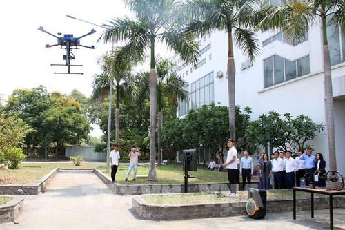Tạo lực hấp dẫn thu hút các 'đại bàng' công nghệ