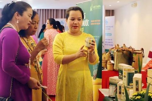 Mật ngọt từ vùng đất Cần Giờ