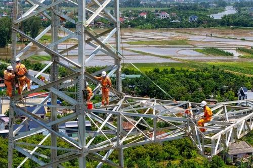 Sẽ kỷ luật nếu để chậm 8 dự án năng lượng trọng điểm