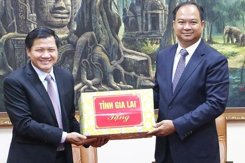 Vun đắp mối quan hệ đoàn kết, hữu nghị với các tỉnh Nam Lào và Đông Bắc Campuchia