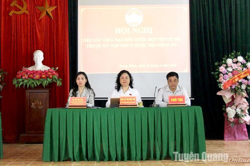 Đoàn đại biểu Quốc hội tỉnh tiếp xúc cử tri xã Trung Minh và Kim Quan