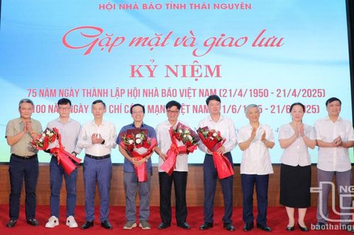 Gắn kết, truyền cảm hứng nghề nghiệp cho những người làm báo Thái Nguyên