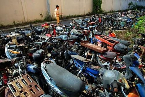 Xe bị tịch thu, bỏ rơi sau bao lâu sẽ bị sung công?