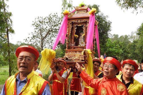 Khai hội Phủ Suối 2025: Linh thiêng và rực rỡ