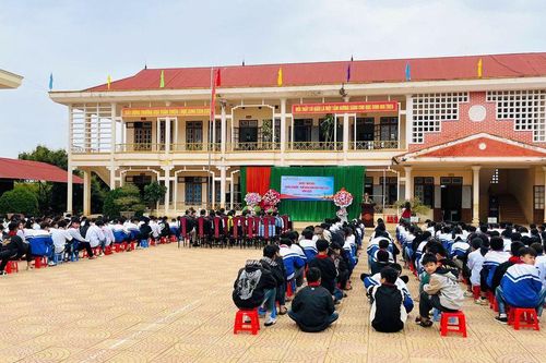 Công an xã Mường Bon, huyện Mai Sơn: Tăng cường công tác tuyên truyền phổ biến giáo dục pháp luật