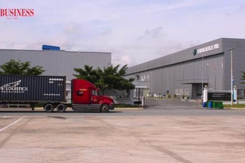 Làm gì để Việt Nam giữ vị thế trung tâm sản xuất giữa 'phép thử' thuế quan?