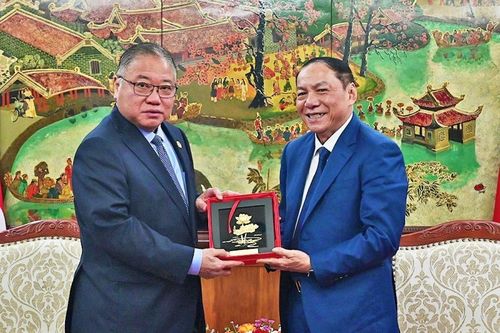 Việt Nam coi trọng hợp tác du lịch với Malaysia