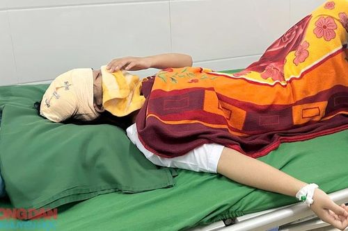 Trường Đại học Vinh thông tin vụ 3 nữ sinh bị lan can rơi trúng đầu