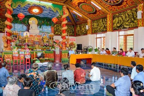 Lãnh đạo tỉnh thăm, chúc Tết Chôl Chnăm Thmây đồng bào dân tộc Khmer