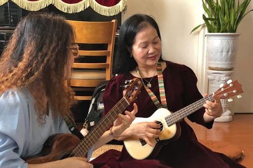 'Cộng đồng hát cùng ukulele' - nơi tấu lên những giai điệu của lòng yêu thương, nhân ái