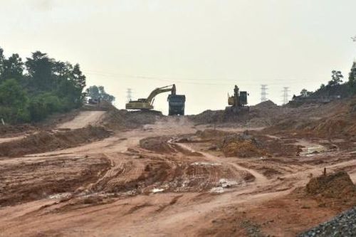Tuyến đường hơn 4 km ở Quảng Trị chậm tiến độ phải thay nhà thầu hiện ra sao?