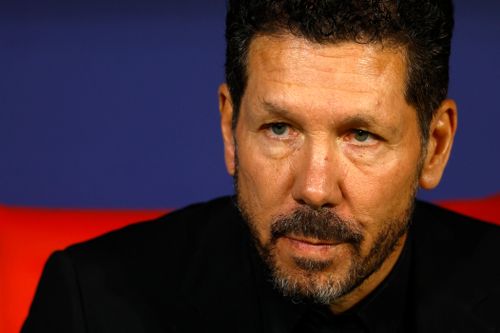 Simeone chưa thôi mỉa mai Real Madrid