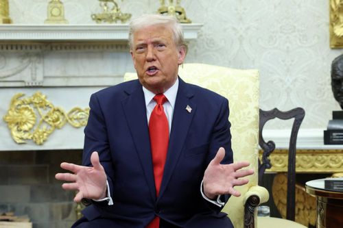Ông Trump cân nhắc miễn áp thuế với ôtô nhập khẩu
