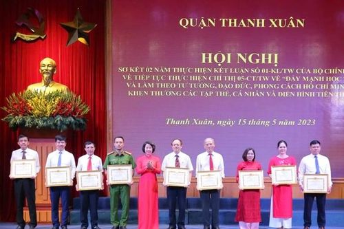 Hà Nội hoàn thành khen thưởng về học tập và làm theo tư tưởng của Bác trước 31/5