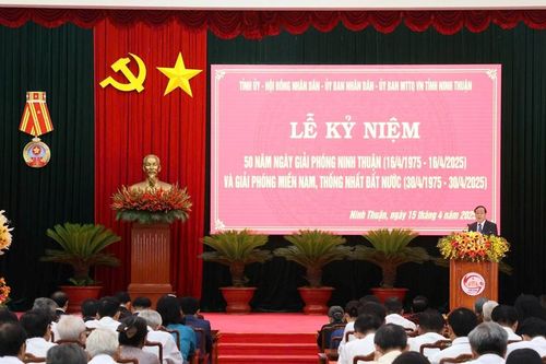 Kỷ niệm trọng thể 50 năm Ngày Giải phóng tỉnh Ninh Thuận